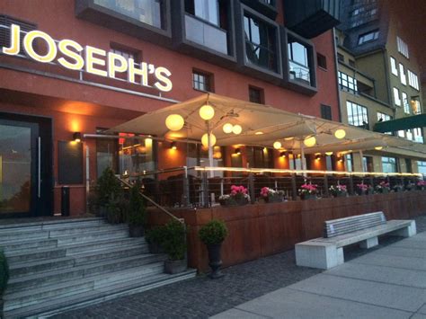 Upscale Restaurant – Joseph’s.
